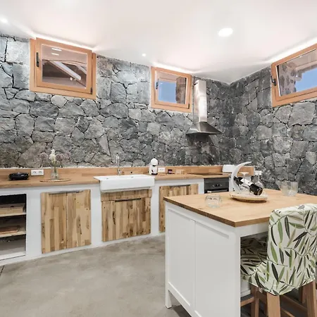 Luxury La Cueva Del Guanche Landsted