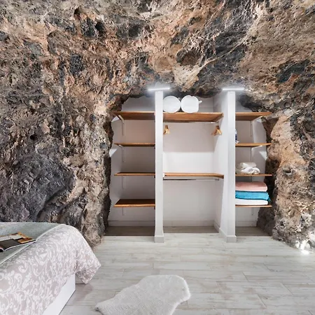Luxury La Cueva Del Guanche * アデヘ